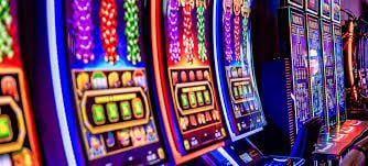 Phòng live casino trực tuyến tại 79win